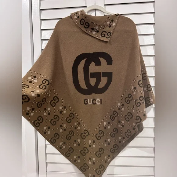 VINTAGE GUCCI SHAWL - Picture 1 of 10